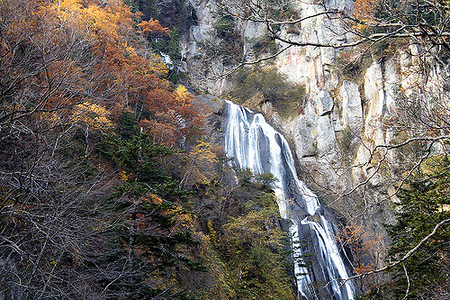 air terjun hagoromo