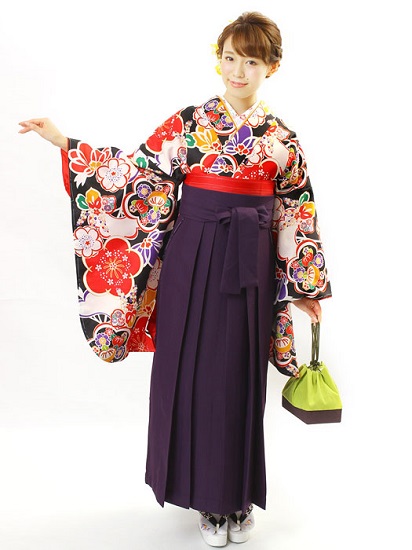Berpose dengan kimono