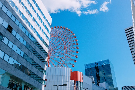 HEP Ferris Wheel di Umeda Osaka