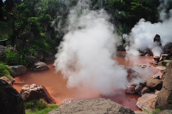 Info Wisata di Beppu Onsen bewarna merah