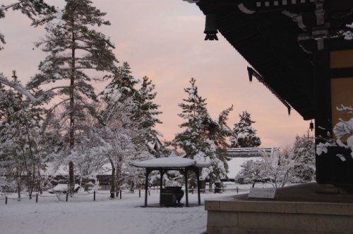 Kuil Nanzenji Kyoto saat musim dingin