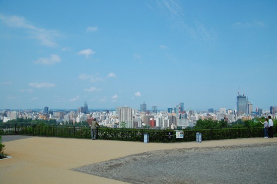 Pemandangan kota Sendai dari Kastil Aoba