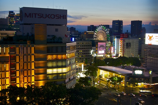 Pemandangan malam Nagoya Sakae