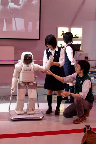Robot Asimo di Museum Miraikan