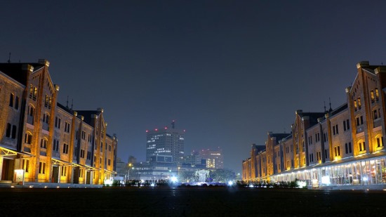 Suasana Malam Yokohama Akarenga Soko