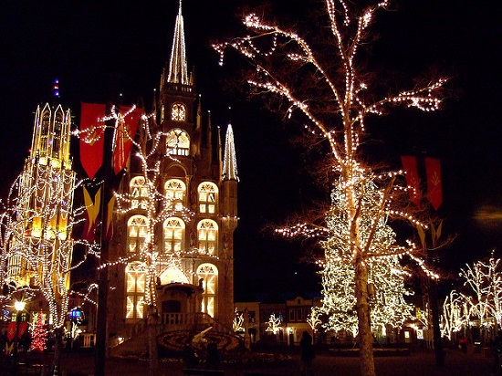 huis ten bosch illumination