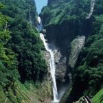 Air Terjun Shomyo di Tateyama Kurobe