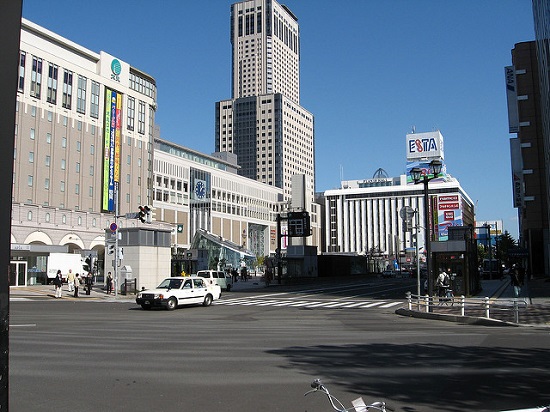 Bangunan Stasiun Sapporo yang megah