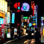 Berbelanja malam hari di Sennichimae Doguyasuji Osaka