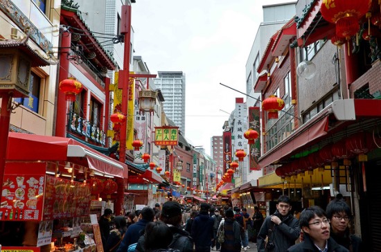 Berkeliling Kobe Murah dengan Naik Bus Kobe Chinatown