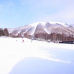 Bermain ski di Rusutsu Hokkaido