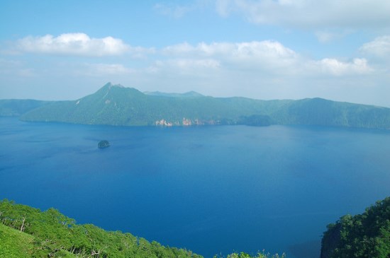 Danau Mashu di Taman Nasional Akan Hokkaido