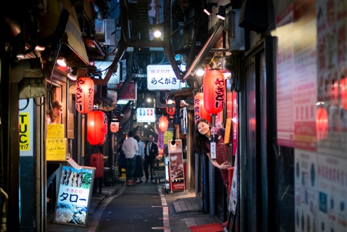 Gang Kenangan di dekat Stasiun Shinjuku Tokyo