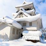 Kastil Yokote tertutup salju di musim dingin