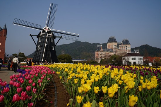 Kincir angin di Huis Ten Bosch