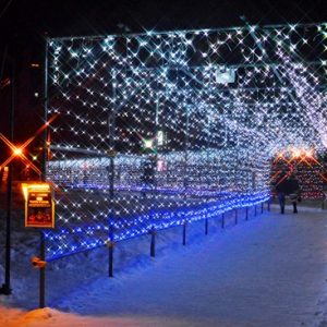 Lorong cahaya saat Sapporo White Illumination