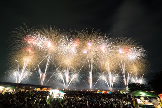 Melihat Maebashi Fireworks Festival