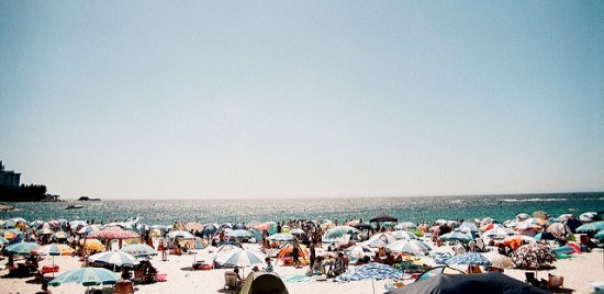 Pantai Shirahama Wakayama saat musim panas