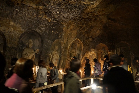 Patung budha di Kuil Hasedera Kamakura