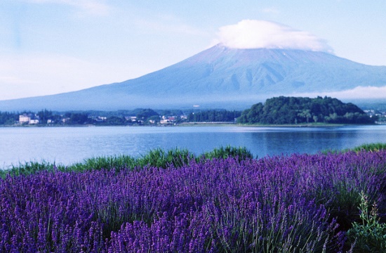 Tempat Wisata di Fuji-Kawaguchiko Oshino Hakkai