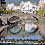 Pemandangan Megane Bridge di Nagasaki