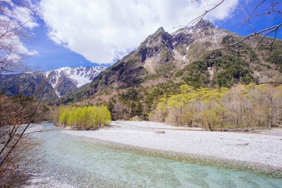 Pemandangan alam pegunungan Kamikochi Nagano