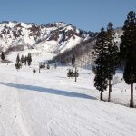 Pemandangan pegunungan dari Resort Ski Ipponsugi