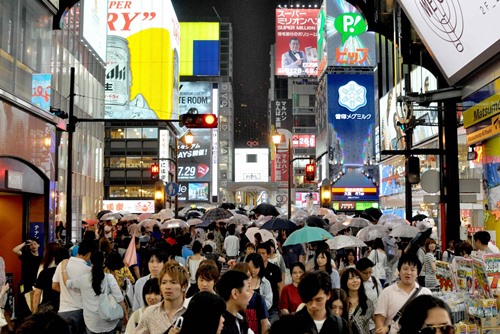 Suasana Shin Saibashi Osaka