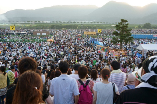 Suasana Festival Kembang Api Omagari