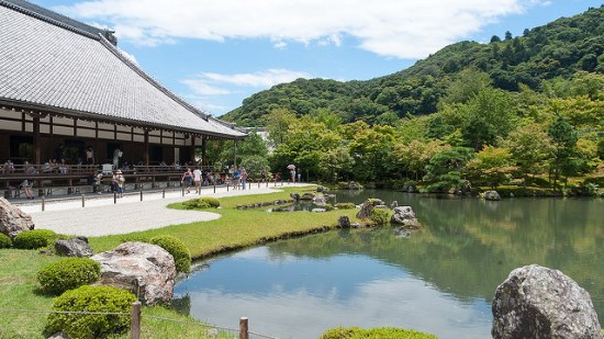 Suasana taman di Kuil Tenryuuji