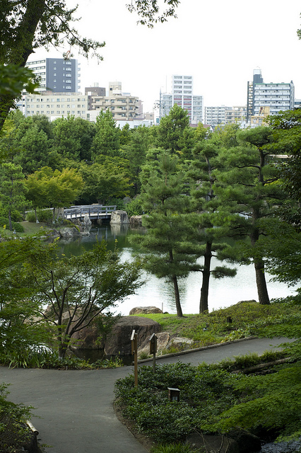 Taman Tokugawa di tengah kota Nagoya