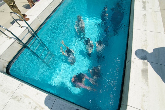 The Swimming Pool di Museum Seni Kanazawa