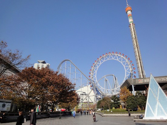 Wahana permainan di Tokyo Dome