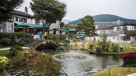 hakone glass no mori