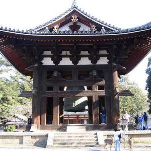 lonceng di kuil todaiji